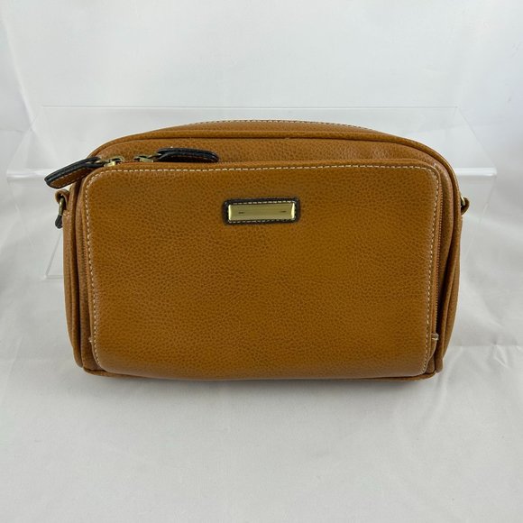 Pebbled Faux Leather Crossbody Bag and Clutch - Picture 2 of 14